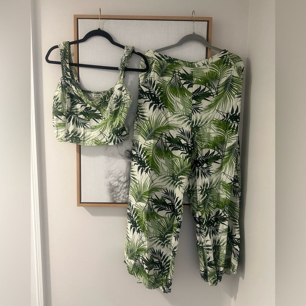 Midnight Sky Green Leaf Pattern Matching Set